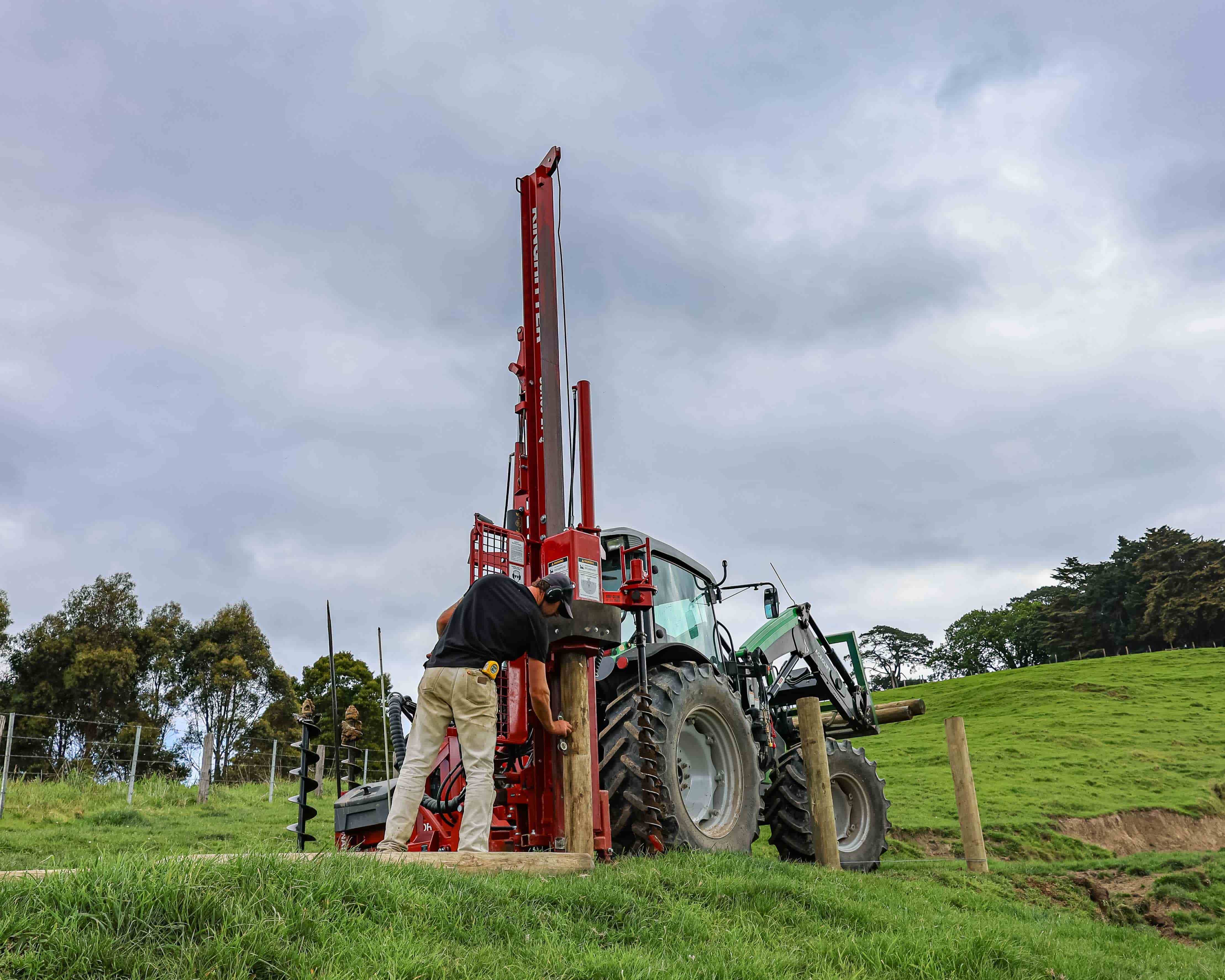 Kinghitter series 2i hydraulic post driver